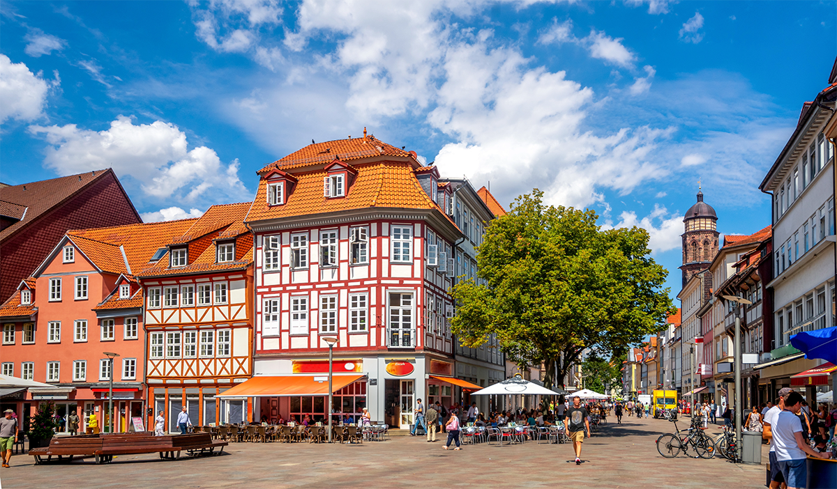 LAGE UND STANDORT DER IMMOBILIE: bild