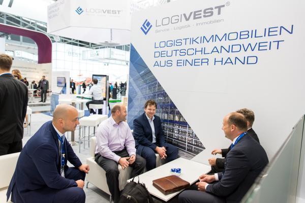 Interessante Gespräche am Stand