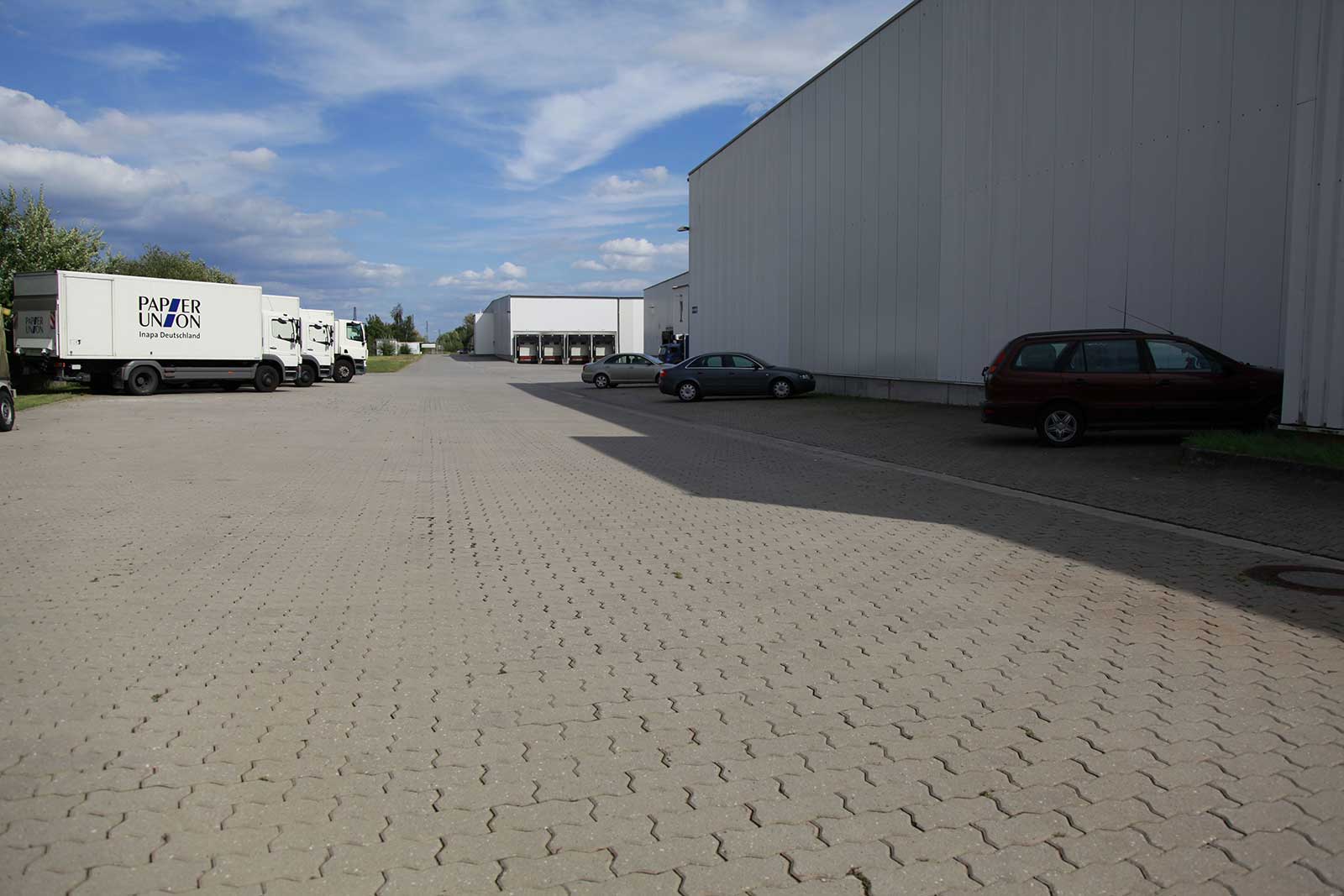 Expansion in Poing – Logivest vermittelt Lagerfläche an System Logistik GmbH Bild