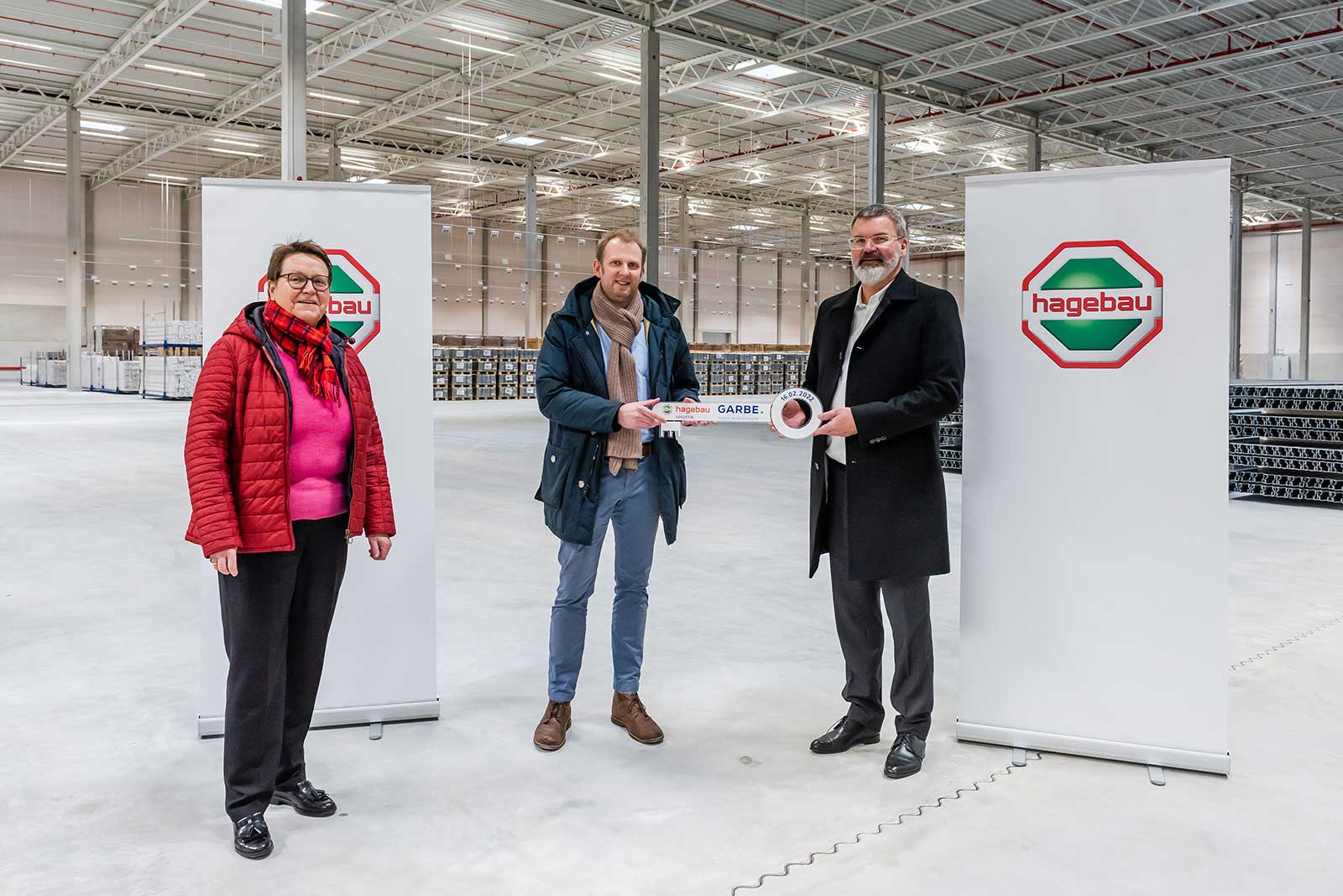 Neues Zentrallager in Walsrode an hagebau Logistik übergeben Bild