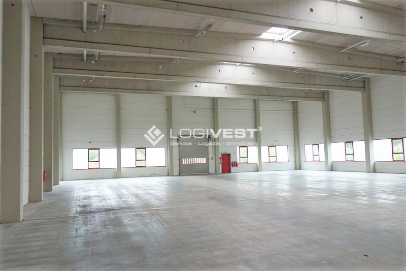 Logivest - Musterbild von Logistikhalle – 52727