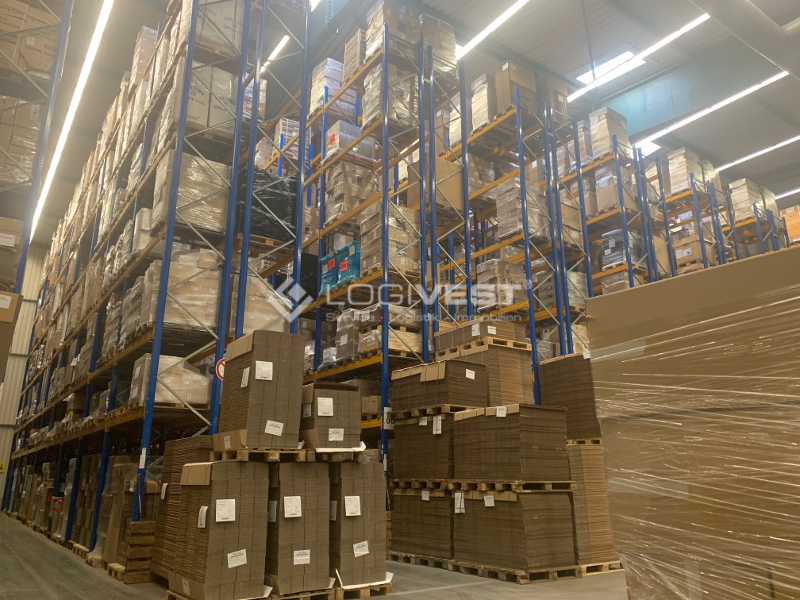 Logivest - Beispiel von Lagerhalle – 70343