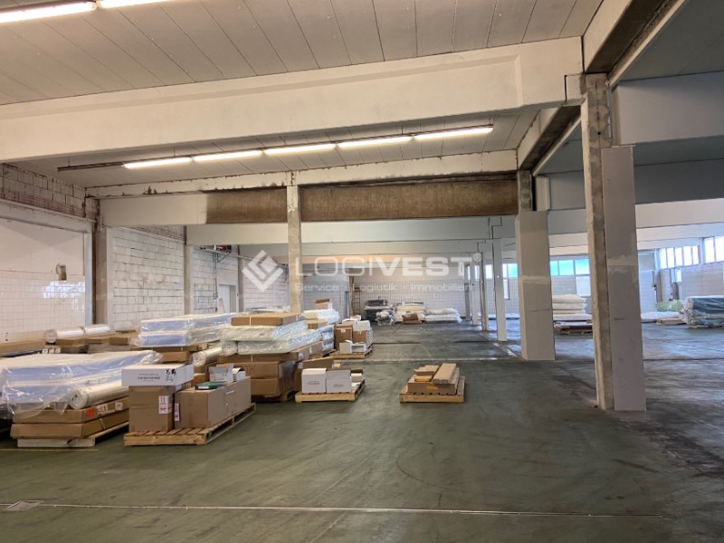 Logivest - Vorschaubild von Lagerhalle – 71459
