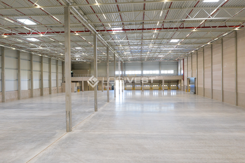 Logivest - Bild von Logistikhalle – 71478