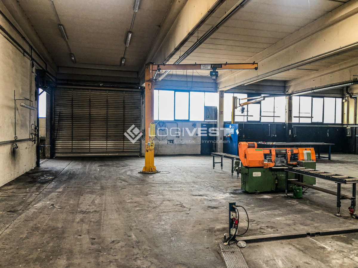Logivest - Musterbild von Industriehalle – 71656