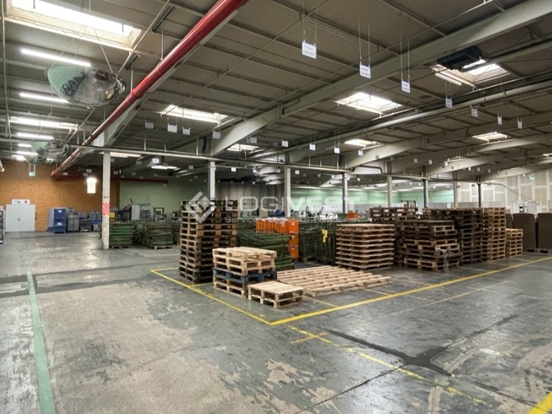 Logivest - Bild von Gewerbehalle – 71780