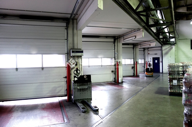Logivest - Vorschaubild von Produktionshalle – 73074