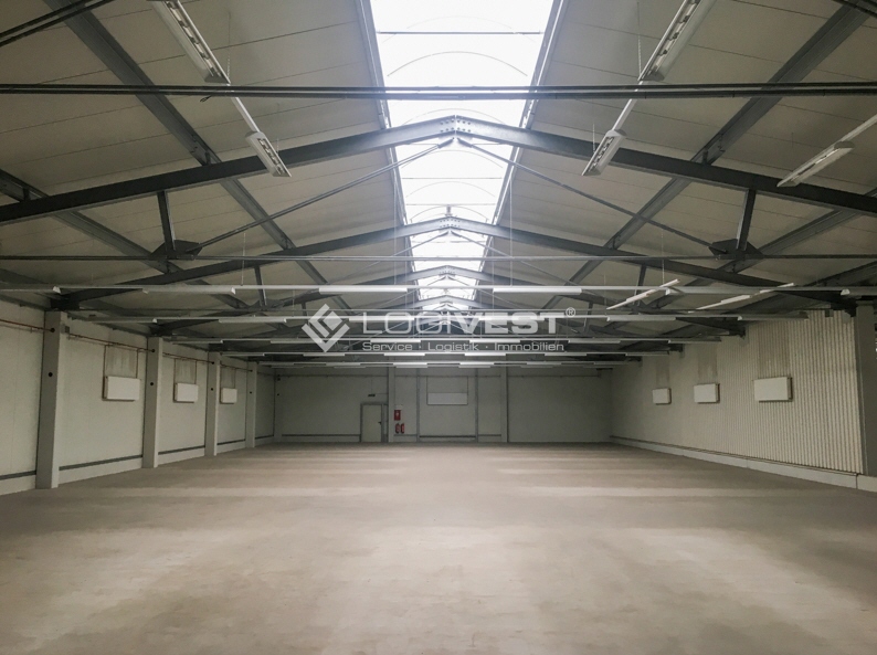 Logivest - Bild von Produktionshalle – 73128
