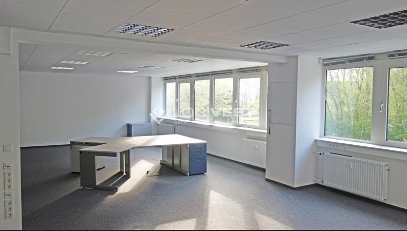 Logivest - Vorschaubild von Logistikimmobilie – 73398