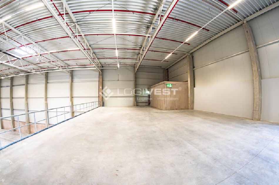 Logivest - Beispiel von Produktionshalle – 73575