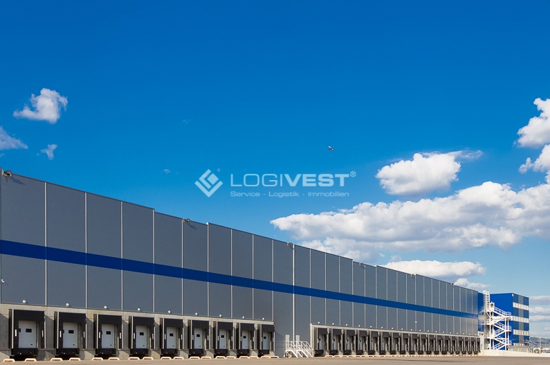 Logivest - Vorschaubild von Produktionshalle – 73718