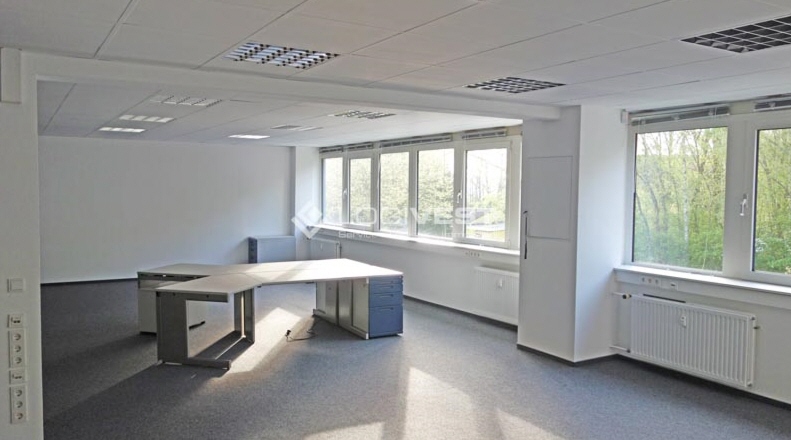 Logivest - Vorschaubild von Lagerfläche – 75347