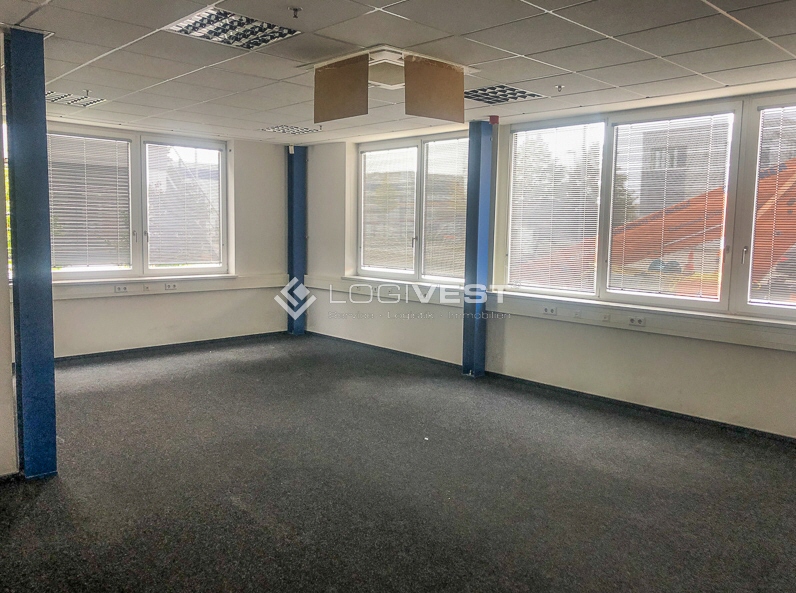 Logivest - Beispiel von Logistikhalle – 75896