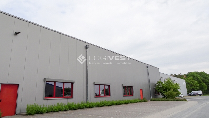 Logivest - Musterbild von Logistikhalle – 75911
