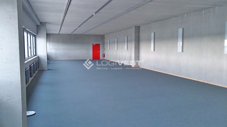 Logivest - Vorschaubild von Gewerbehalle – 76473