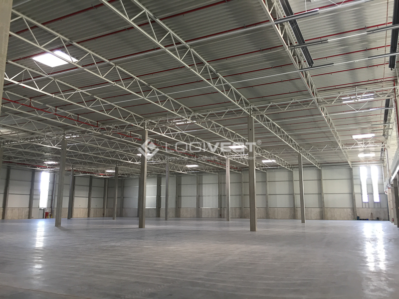 Logivest - Musterbild von Logistikhalle – 76603