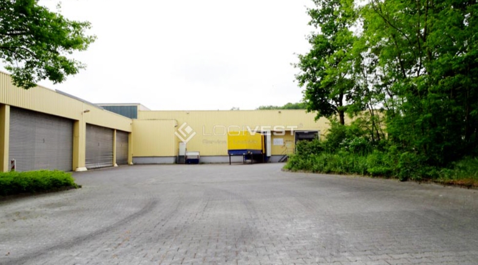 Logivest - Musterbild von Logistikhalle – 76884