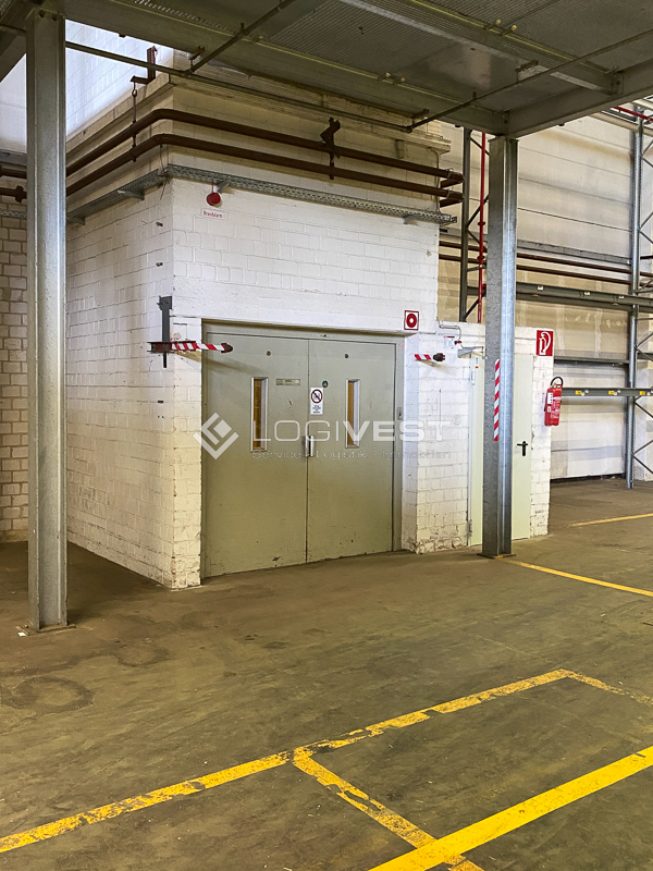 Logivest - Musterbild von Lagerhalle – 77122