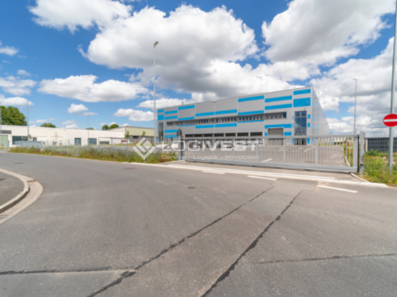 Logivest - Vorschaubild von Produktionshalle – 77492