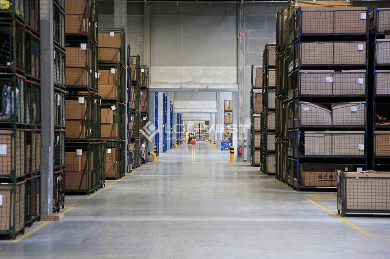 Logivest - Beispiel von Produktionshalle – 79050