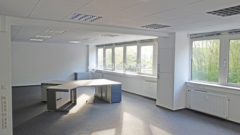 Logivest - Beispiel von Logistikhalle – 79050