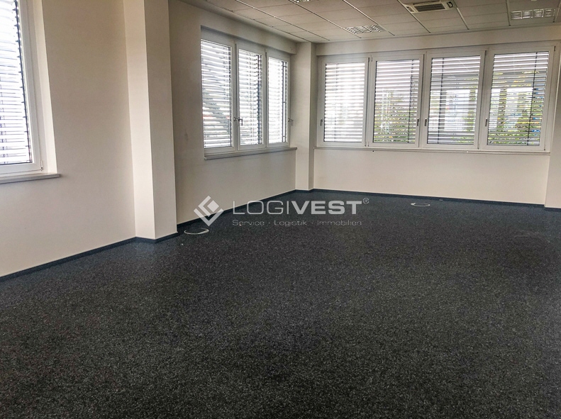 Logivest - Vorschaubild von Produktionshalle – 79052