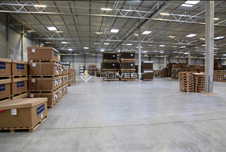 Logivest - Musterbild von Lagerhalle – 79084
