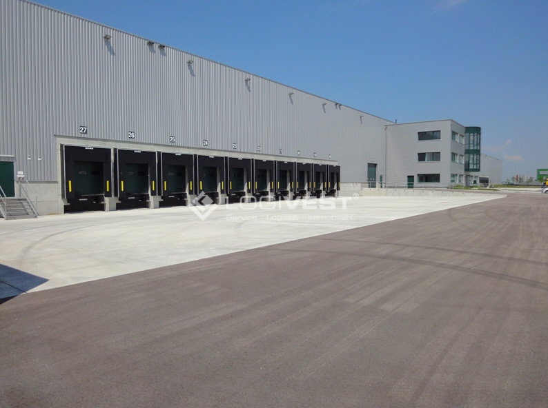Logivest - Bild von Gewerbehalle – 79192