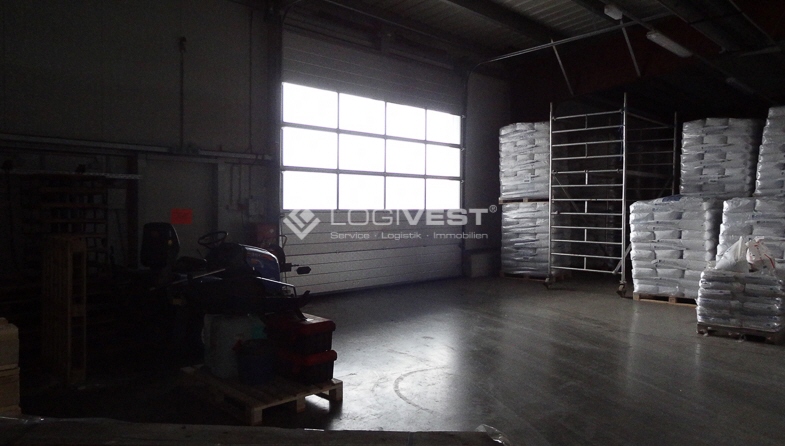 Logivest - Musterbild von Logistikhalle – 79216