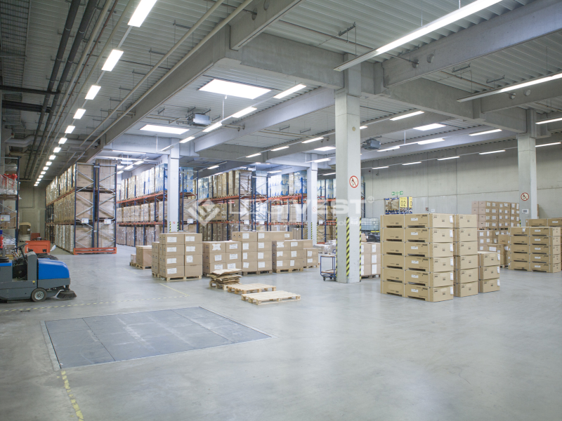 Logivest - Bild von Logistikhalle – 80699