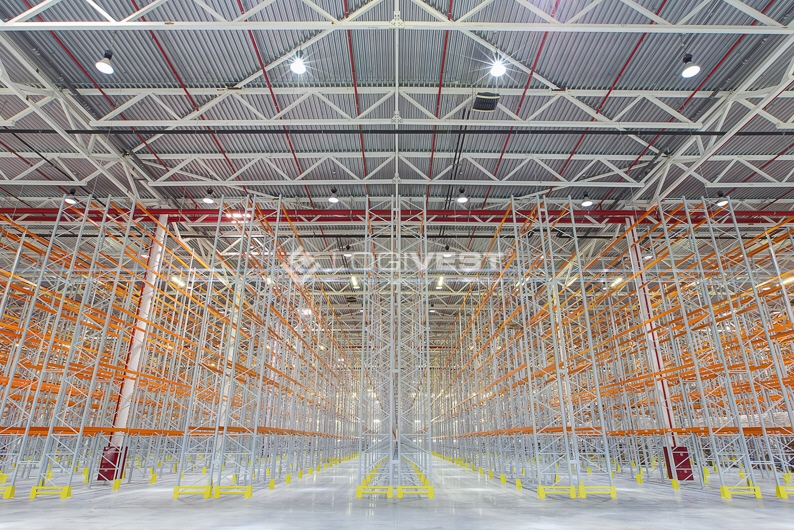 Logivest - Musterbild von Lagerhalle – 81756