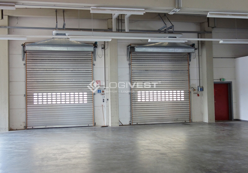 Logivest - Bild von Gewerbehalle – 82243