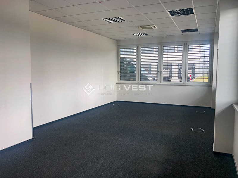 Logivest - Bild von Industriehalle – 82254