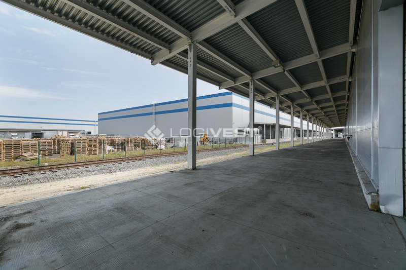 Logivest - Bild von Logistikhalle – 83168