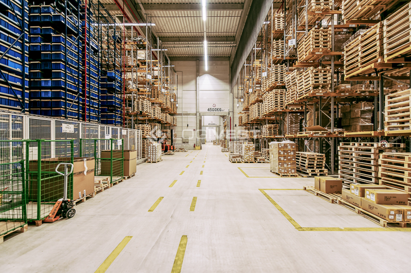 Logivest - Vorschaubild von Industriehalle – 83512