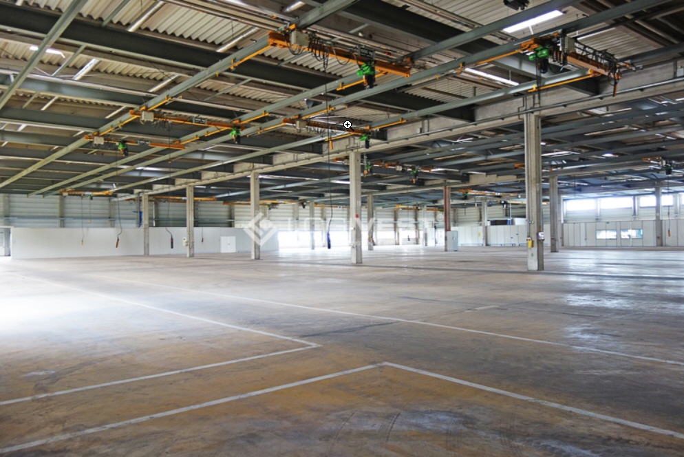 Logivest - Beispiel von Industriehalle – 84621