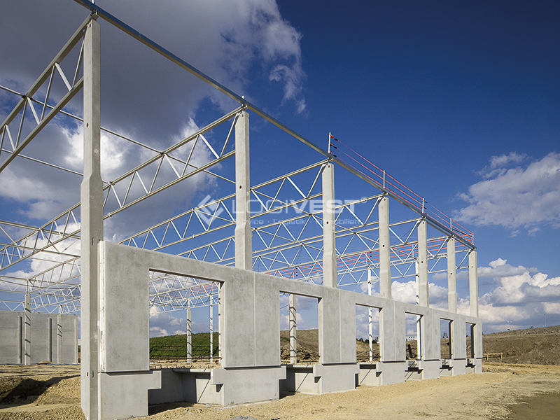 Logivest - Bild von Industriehalle – 84744