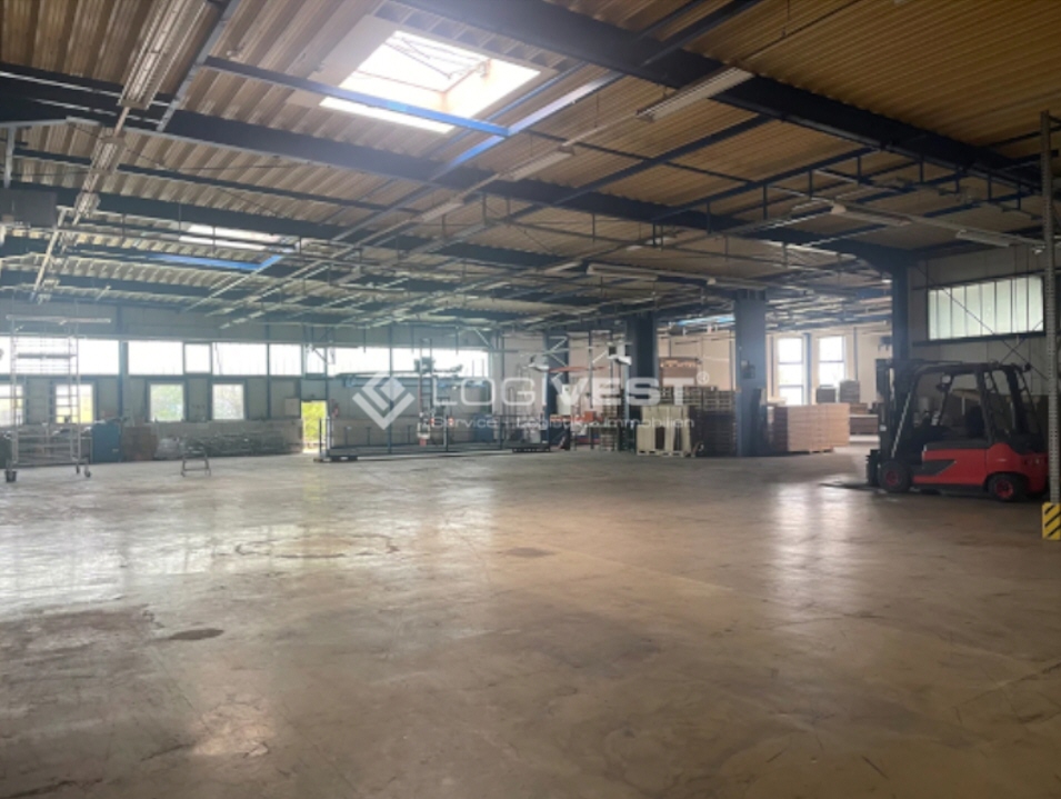 Logivest - Musterbild von Lagerhalle – 84908
