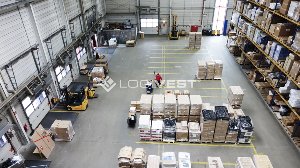 Logivest - Bild von Logistikhalle – 85710