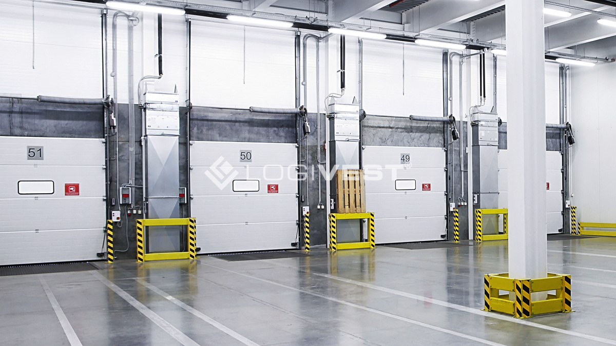 Logivest - Musterbild von Logistikhalle – 86136