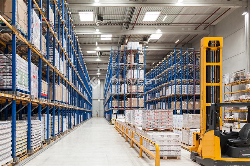 Logivest - Beispiel von Gewerbehalle – 86259