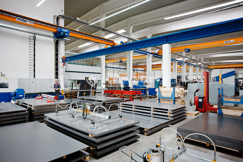 Logivest - Musterbild von Lagerhalle – 86284