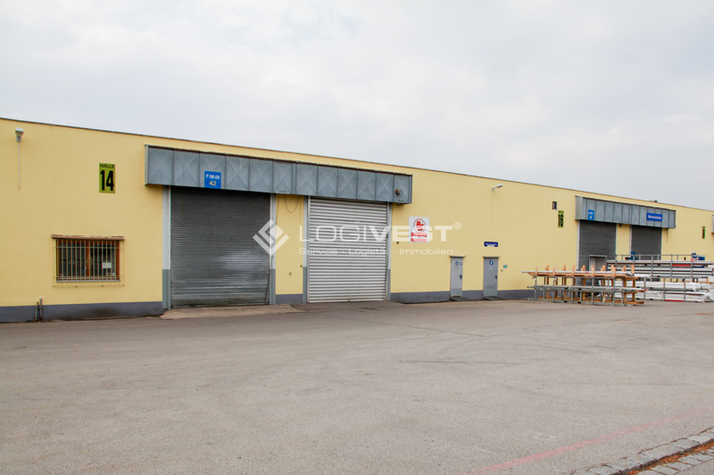 Logivest - Bild von Lagerhalle – 86539
