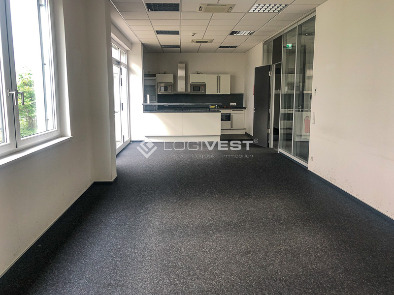 Logivest - Beispiel von Produktionshalle – 86647