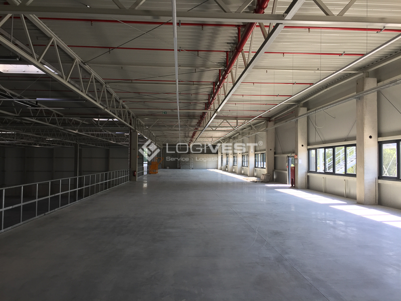 Logivest - Vorschaubild von Produktionshalle – 86681