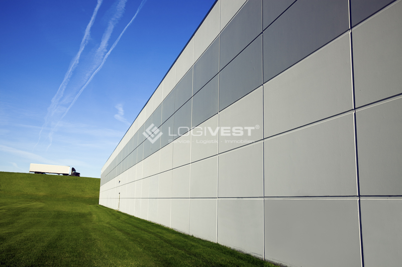 Logivest - Musterbild von Lagerhalle – 86746