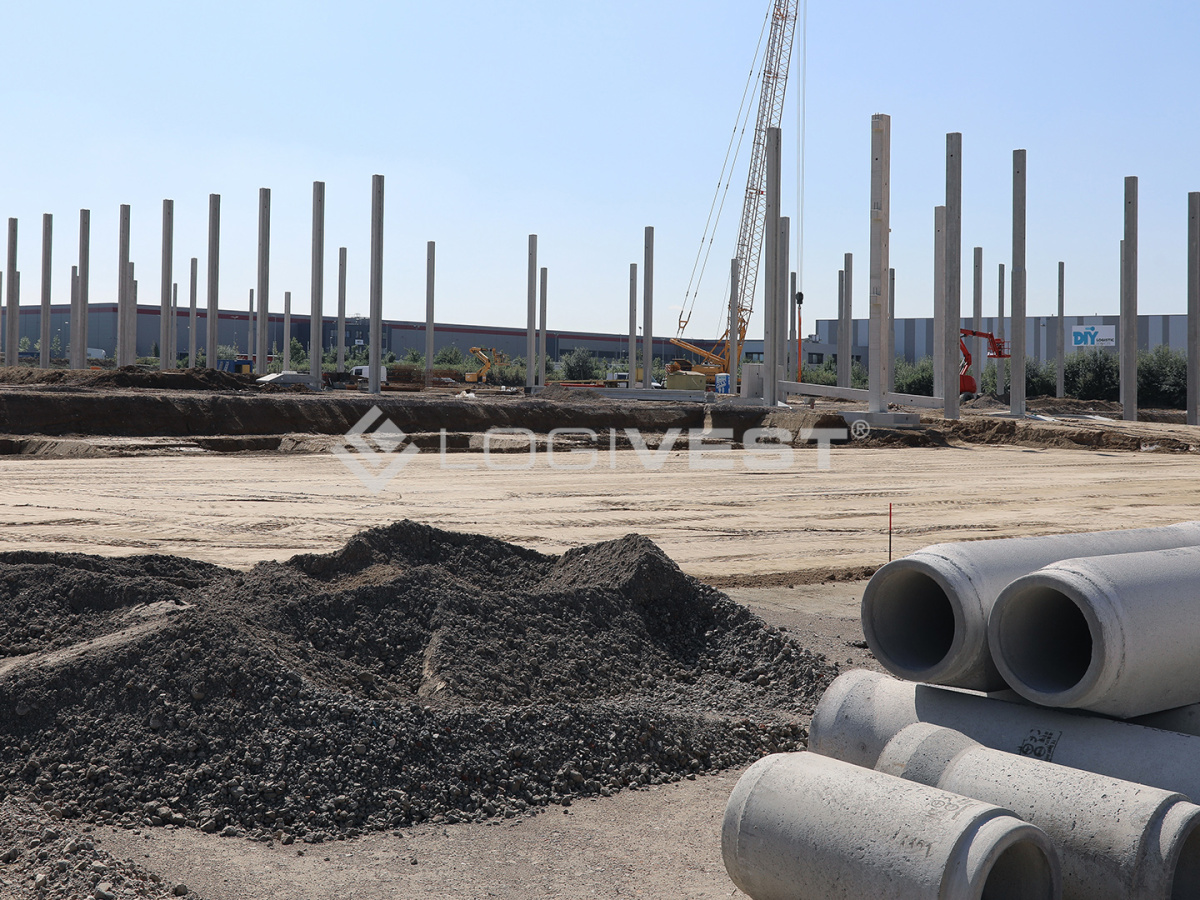 Logivest - Musterbild von Logistikhalle – 87420