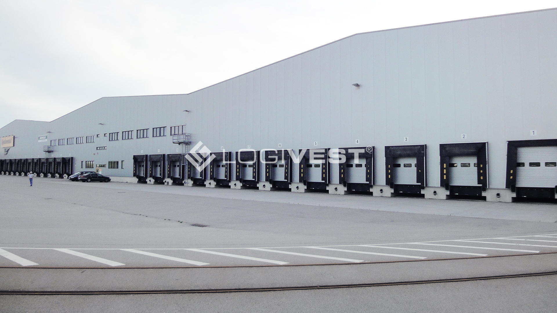 Logivest - Bild von Gewerbehalle – 87422