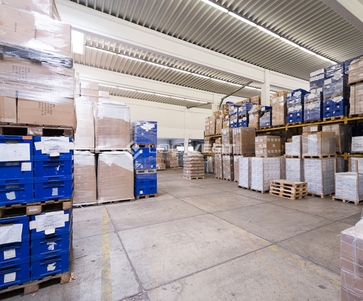 Logivest - Beispiel von Gewerbehalle – 87682