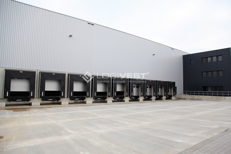 Logivest - Musterbild von Logistikhalle – 90951